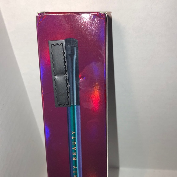 Fenty Beauty Galaxy 2 way eyeshadow brush New - Picture 5 of 5
